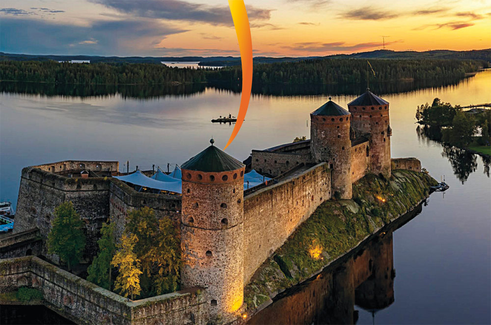 Savonlinnan Oopperajuhlat Olavinlinnassa kesäiltana